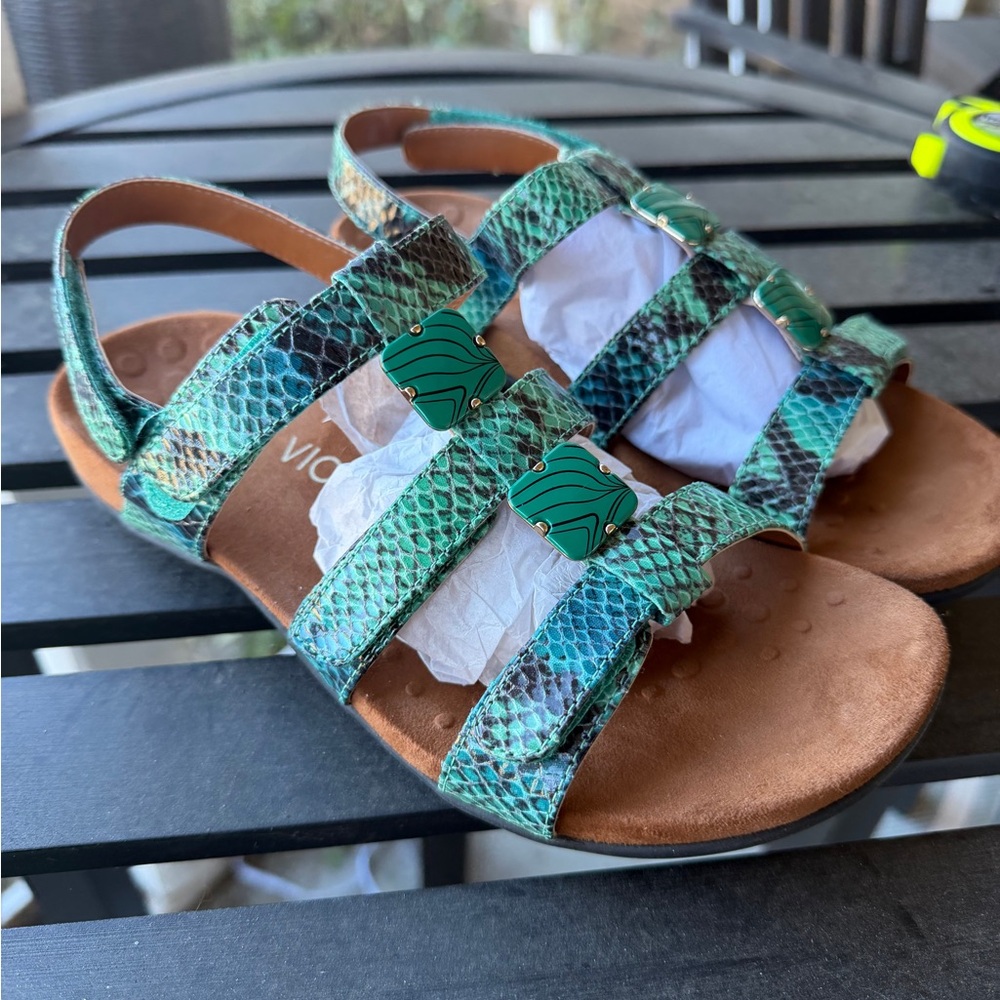 Women’s Green Snakeskin Sandals